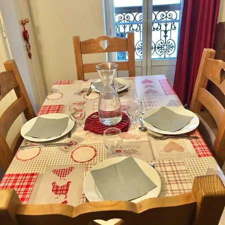 Aster Laureane 1er Etage Διαμέρισμα Cauterets